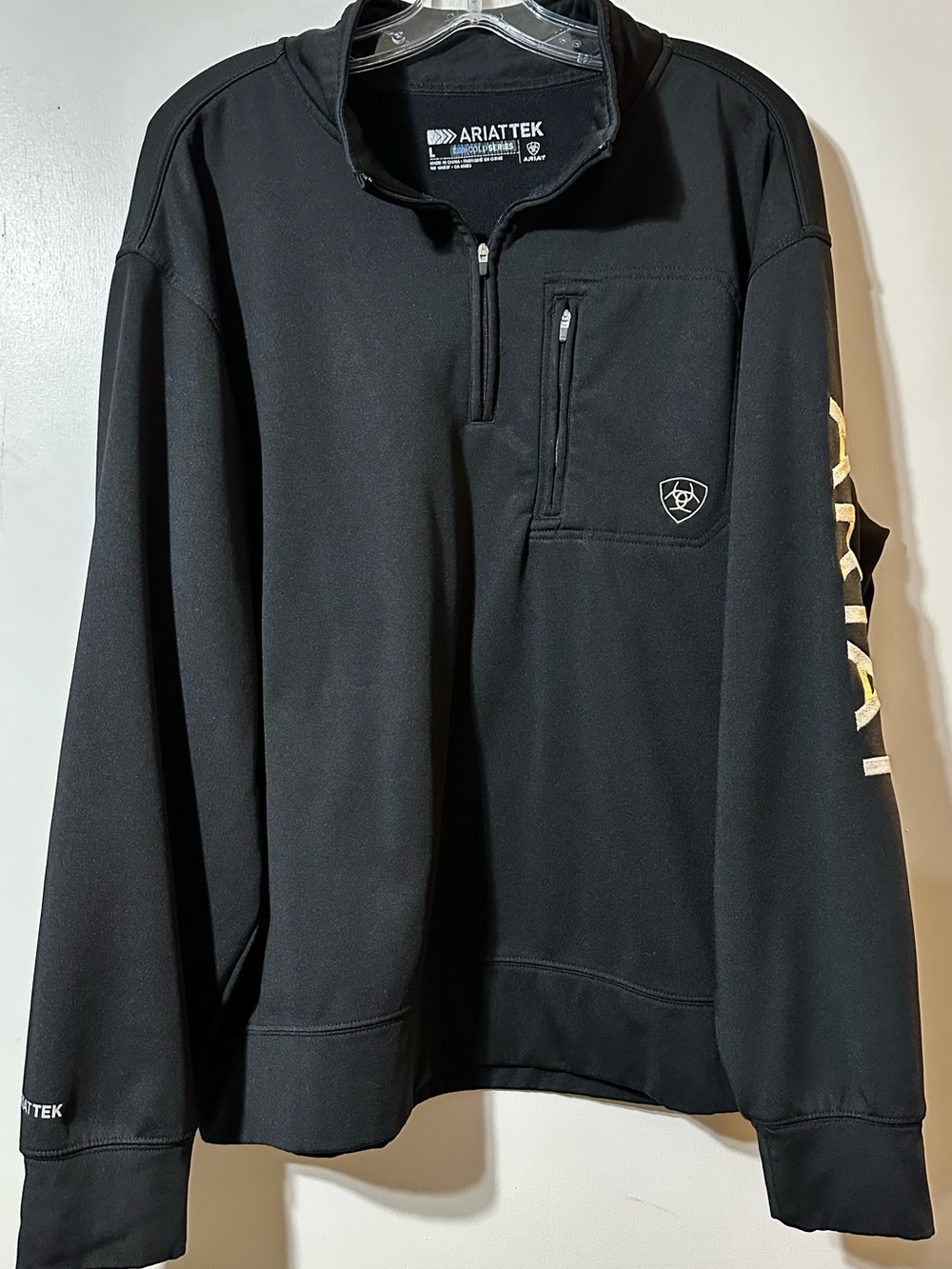 AriatTEK Black Quarter-Zip Pullover Men’s Size Large